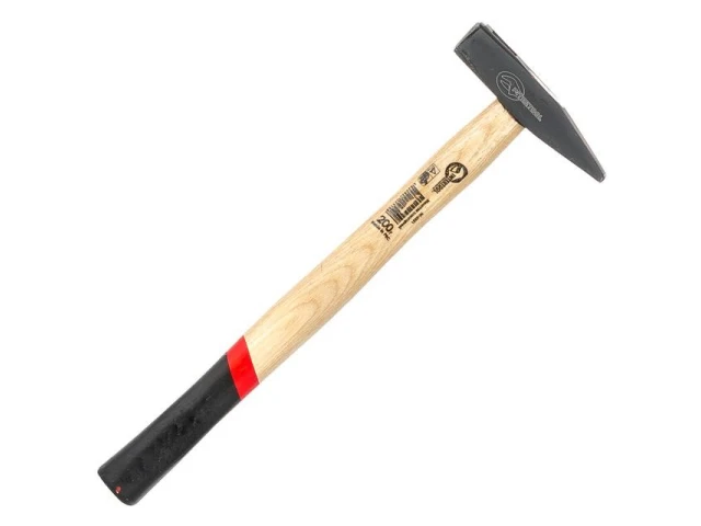 Молоток слюсарний 200 г, ручка ясен INTERTOOL HT-0251 