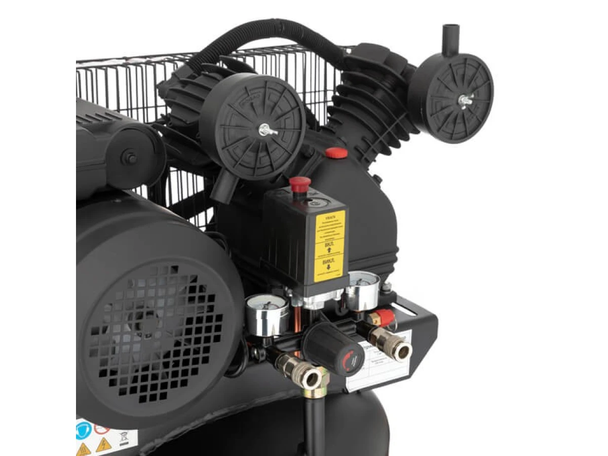 Компресор 100 л, вертикальний, 3 кВт, 220 В, 10 aтм, 500 л/хв. 2 циліндри INTERTOOL PT-0017 