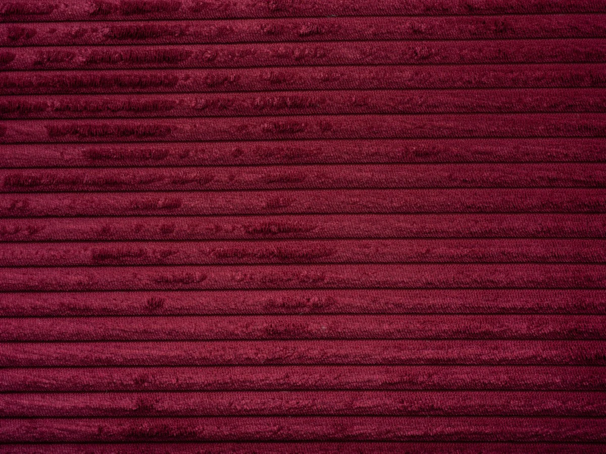 Lotus (Лотус) 67 Бордовий 