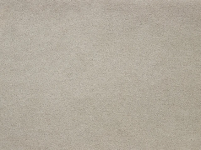 Omega (Омега) 01 Кремовий 