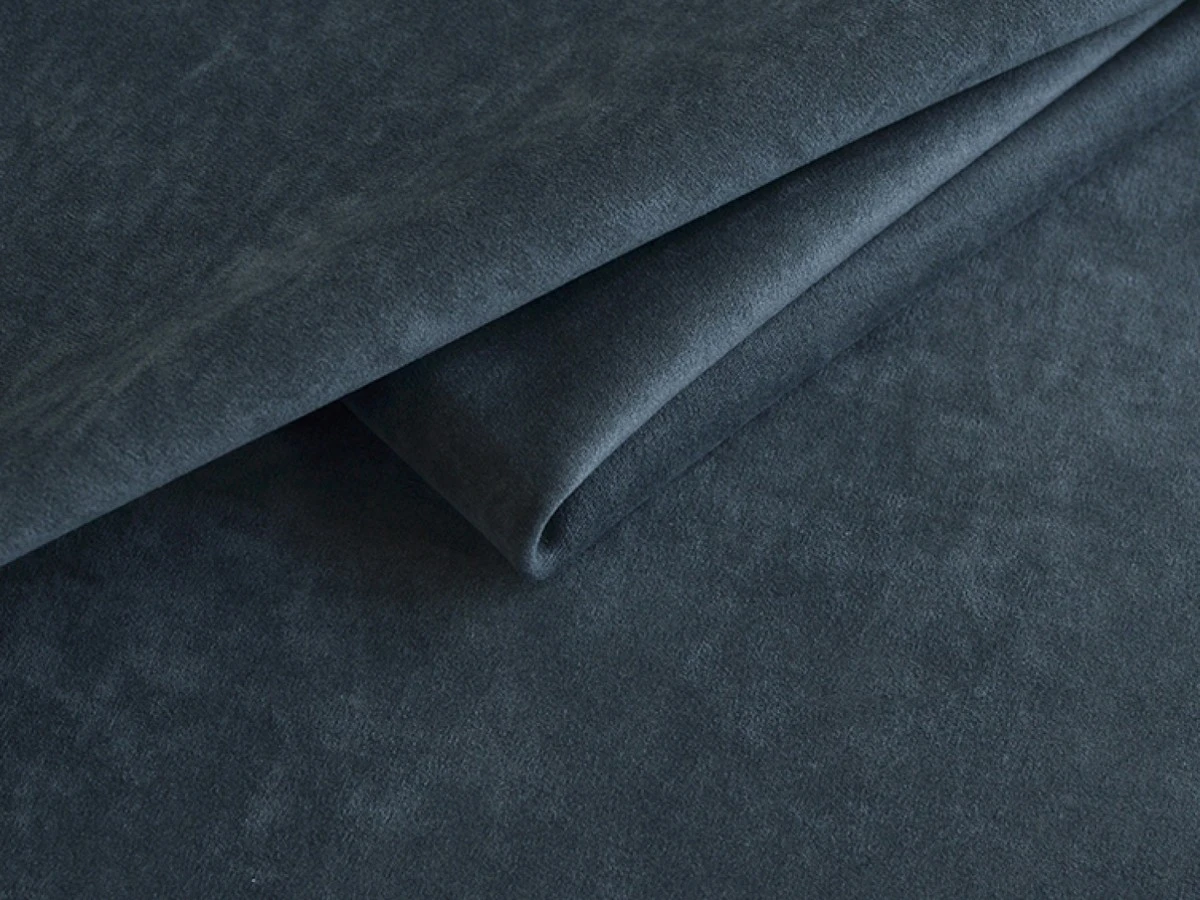 Nessi (Нессі) 22 Graphite 