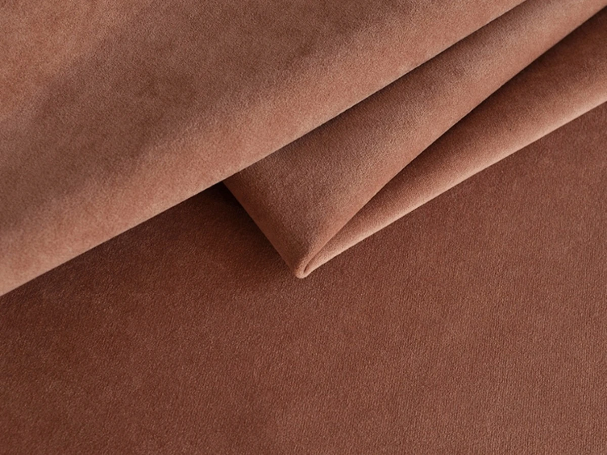 Nessi (Нессі) 13 Apricot 