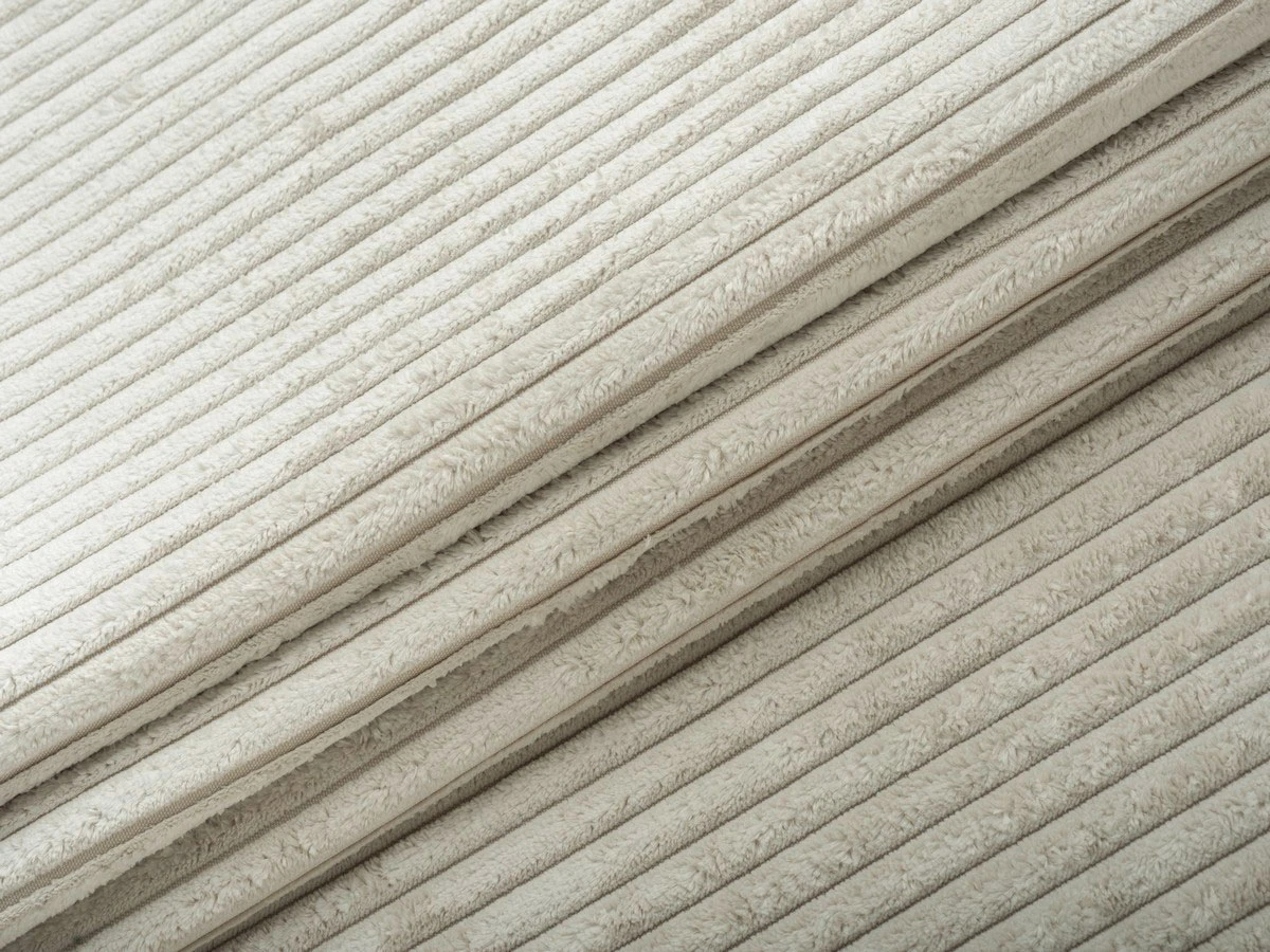 Lotus (Лотус) 02 Кремовий 