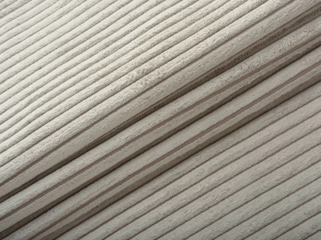 Lotus (Лотус) 05 Світло-бежевий 