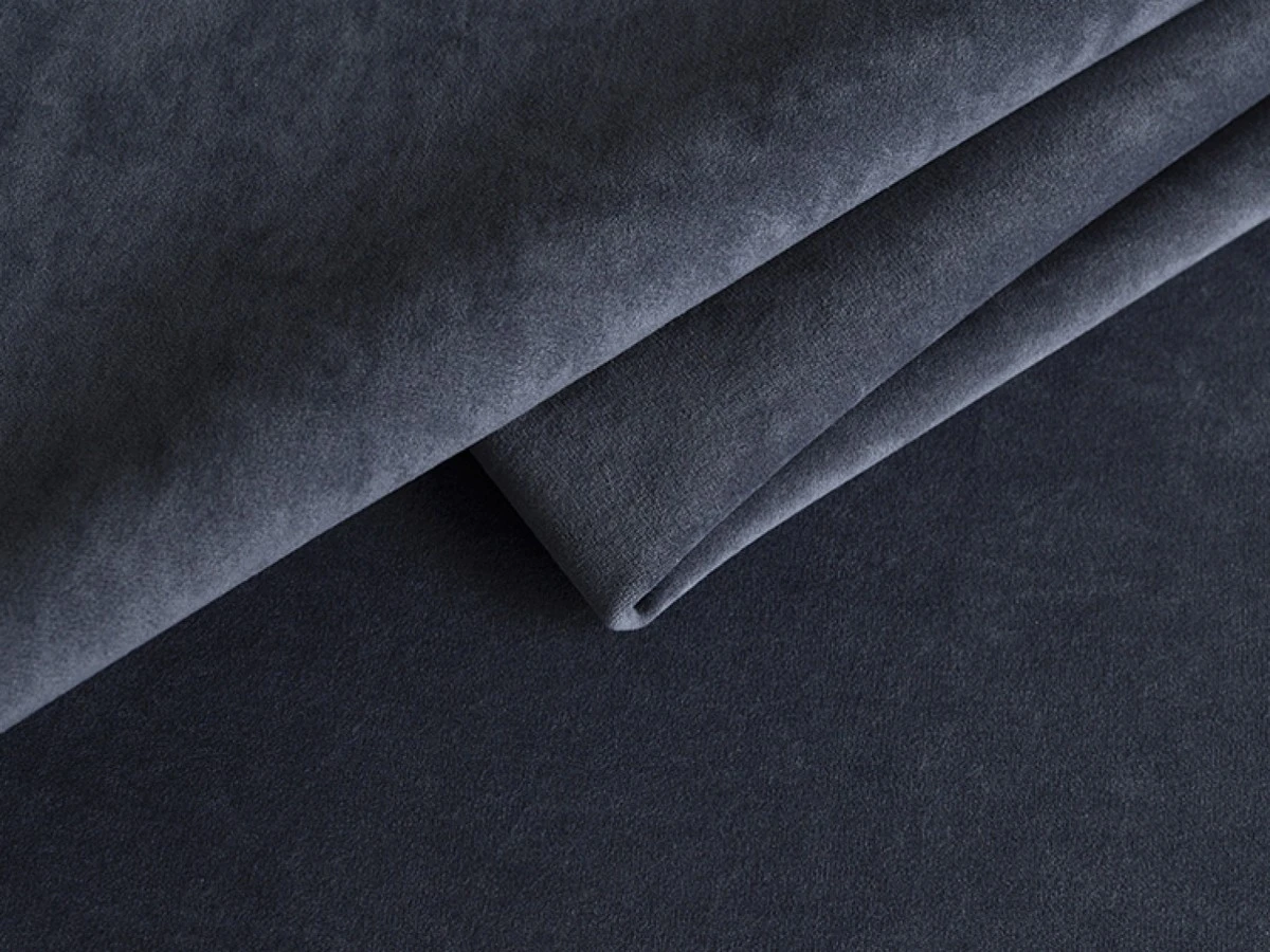 Nessi (Нессі) 16 Cosmic 