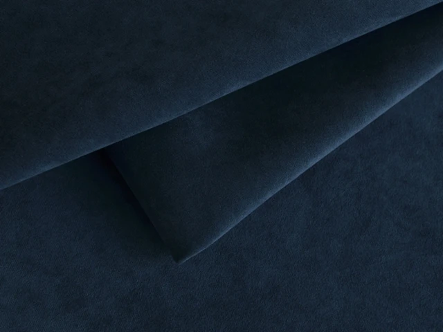 Nessi (Несси) 17 Sapphire 