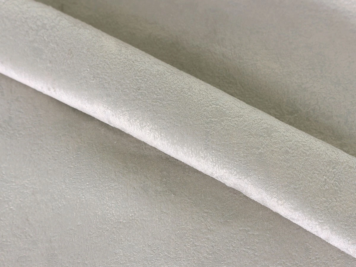 Alpina (Альпіна) 01 (Pearl Snow) 