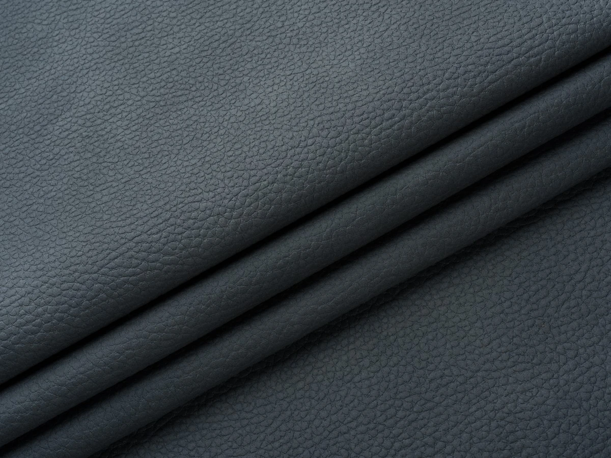 Ferrari (Феррарі) 82 Сизий 