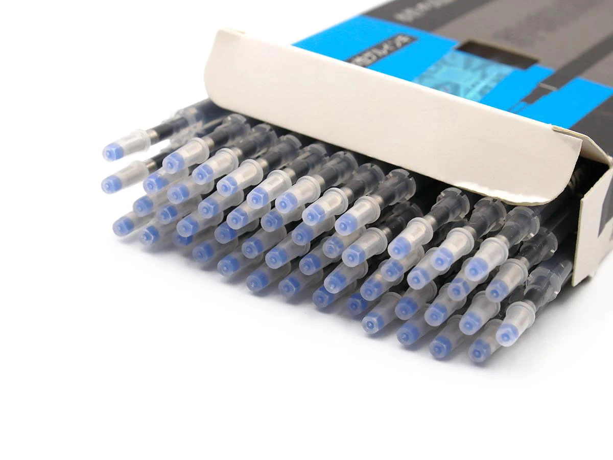 Стрижень чорний YOKE 