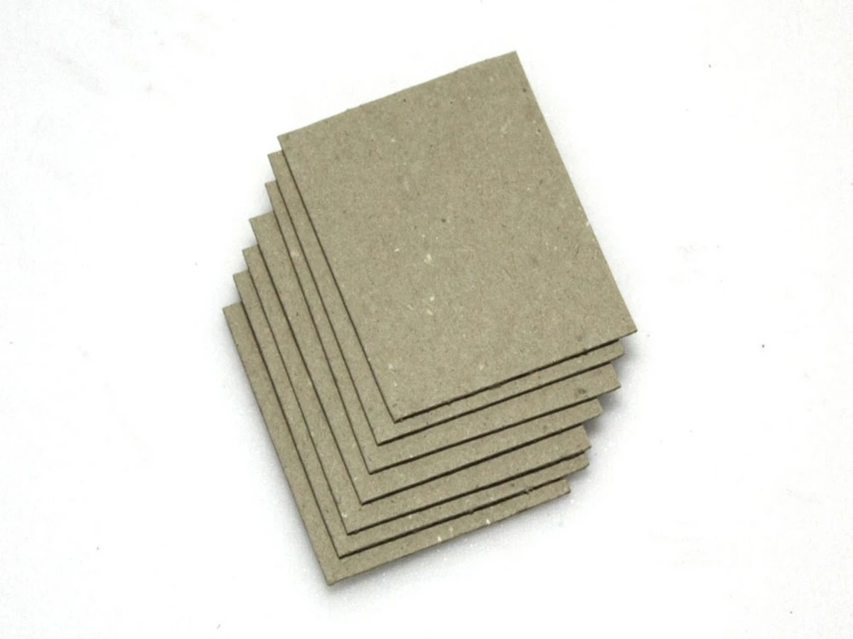 Картон (900*1000 мм) 