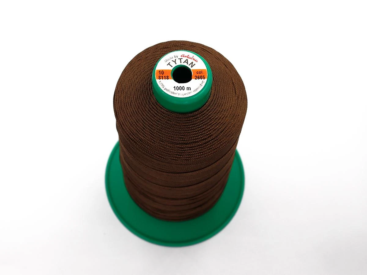 Tytan (Титан) 10 колір №2605 - молочний шоколад 