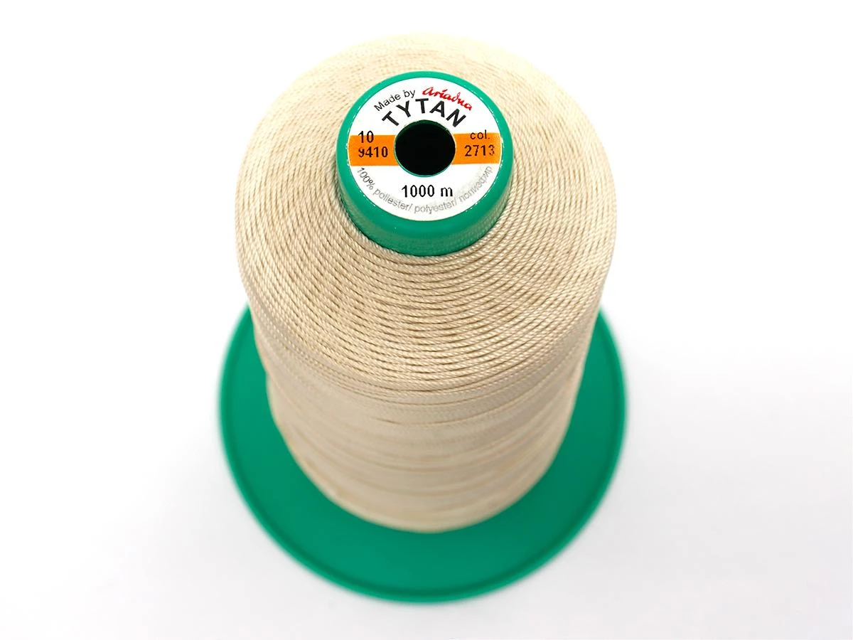 Tytan (Титан) 10 колір №2713 - айворі 