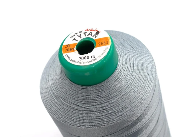 Tytan (Титан) 20 колір №2650 - ніжно-блакитний 