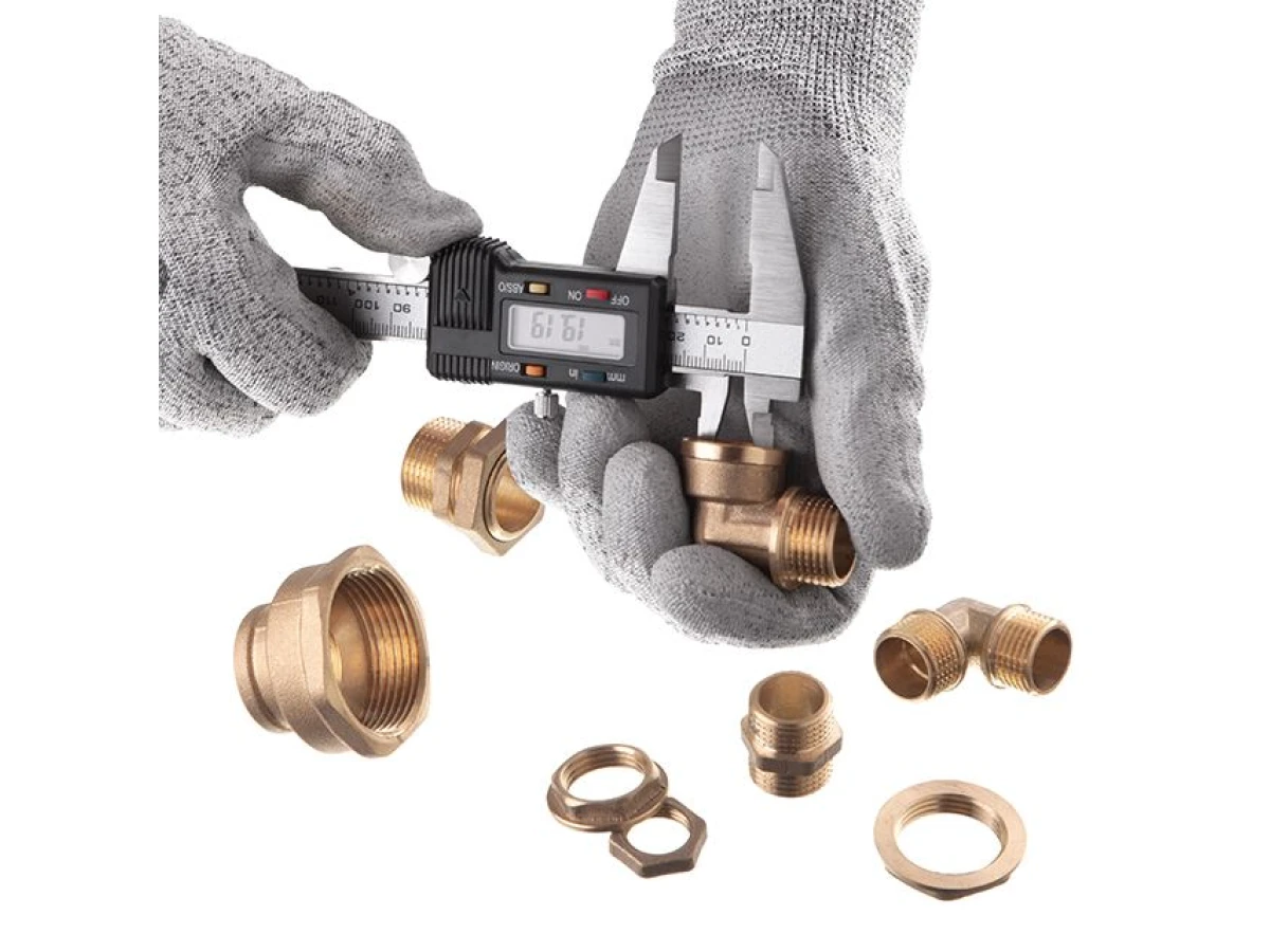 Штангенциркуль электронный 150 мм INTERTOOL MT-3006 