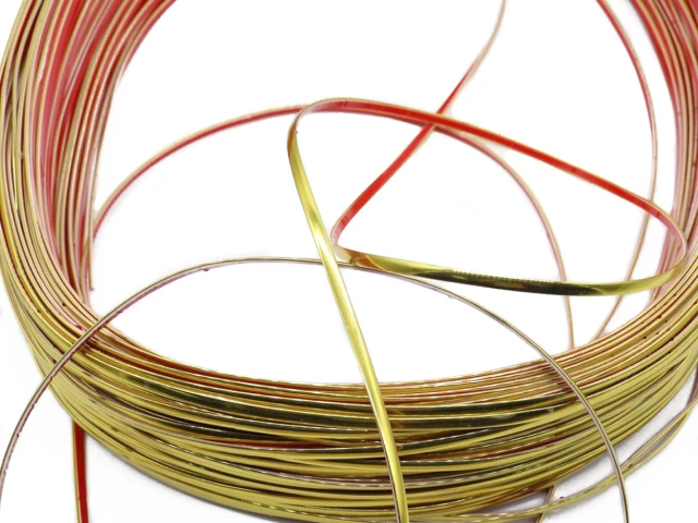 Декоративний молдинг 20 мм (2.8 м) золото 