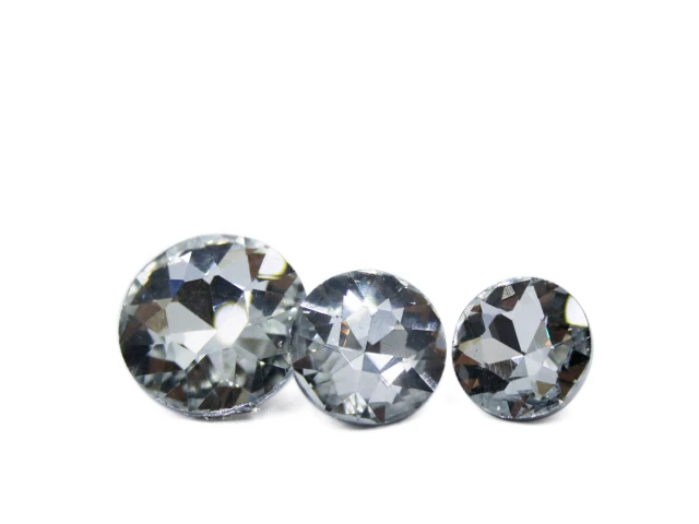 Гудзик Діамант 