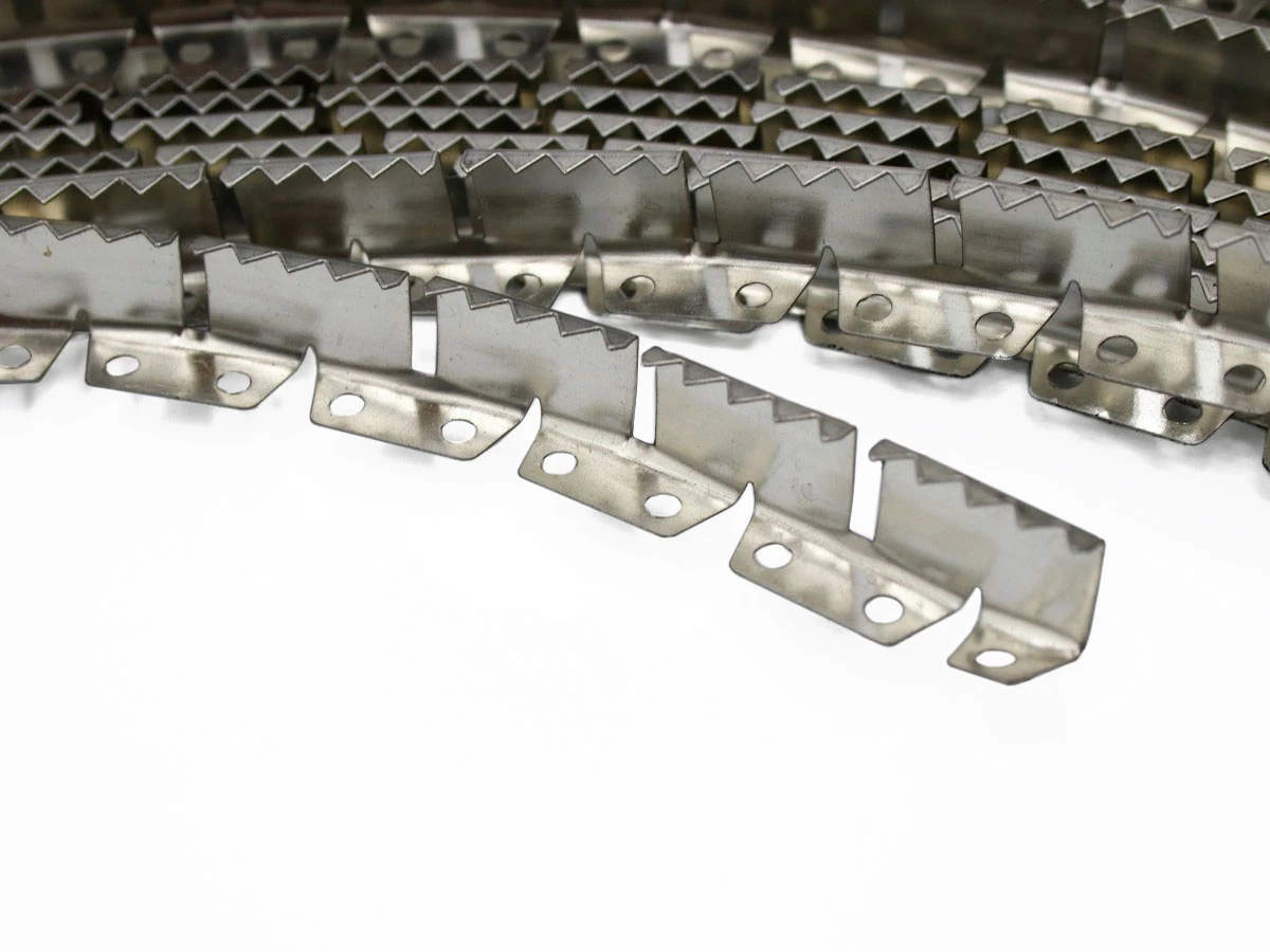 Стрічка металева для потайного шва 