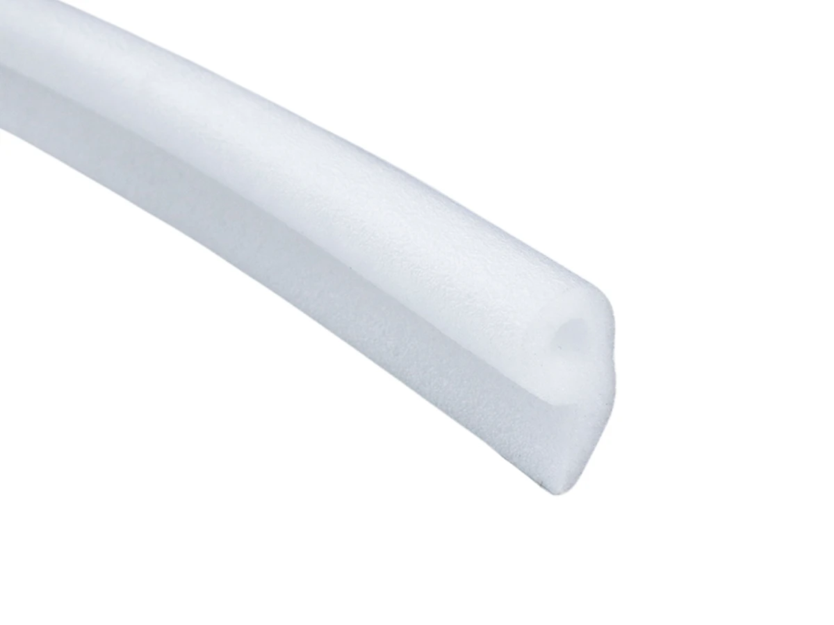 Профіль окантовочний 140 