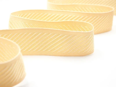 Тесьма 32 мм бежевый