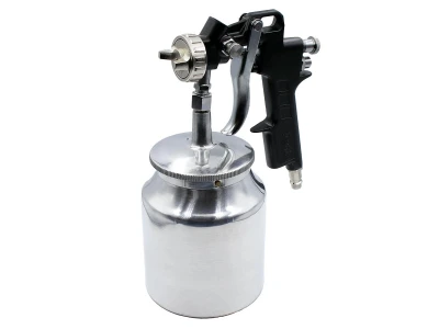 Краскопульт с нижнім бачком