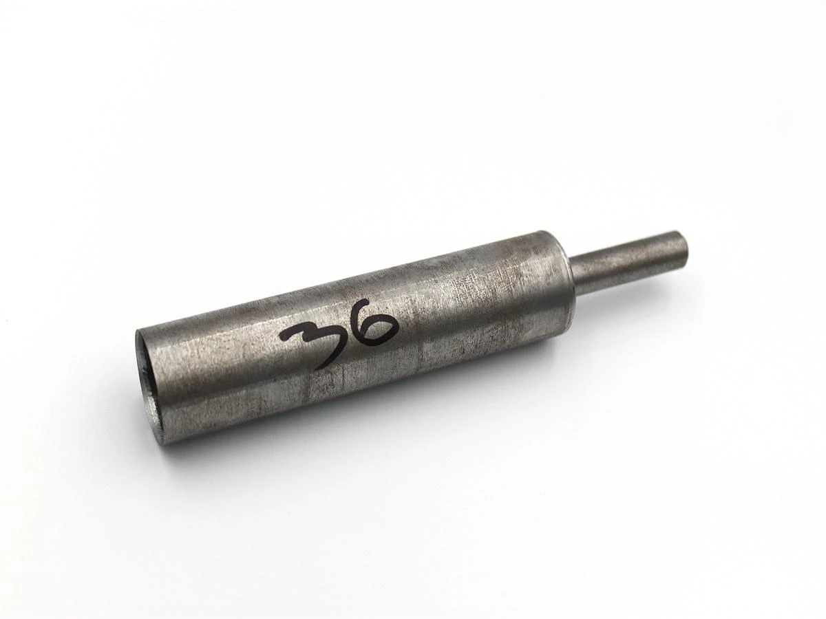 Пробійник до ґудзика 36 