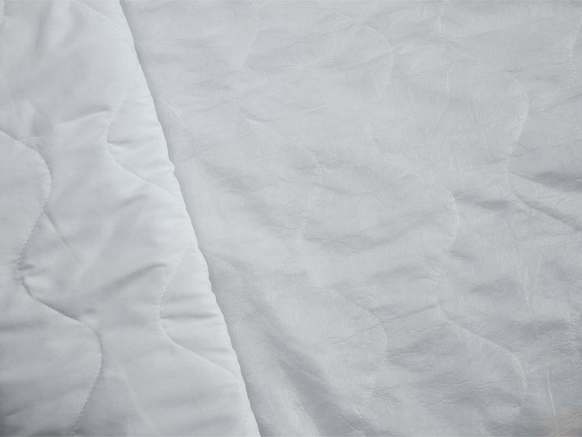 Матрацна тканина (мікрофібра, стьобана, біла, 60 синтепон) 