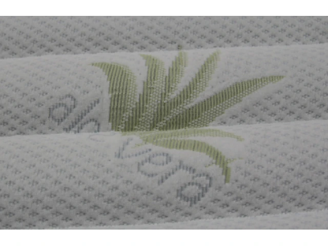 Матрацна тканина (трикотаж Алое Вера (240 г/м), стьобана, 300 синтепон) 