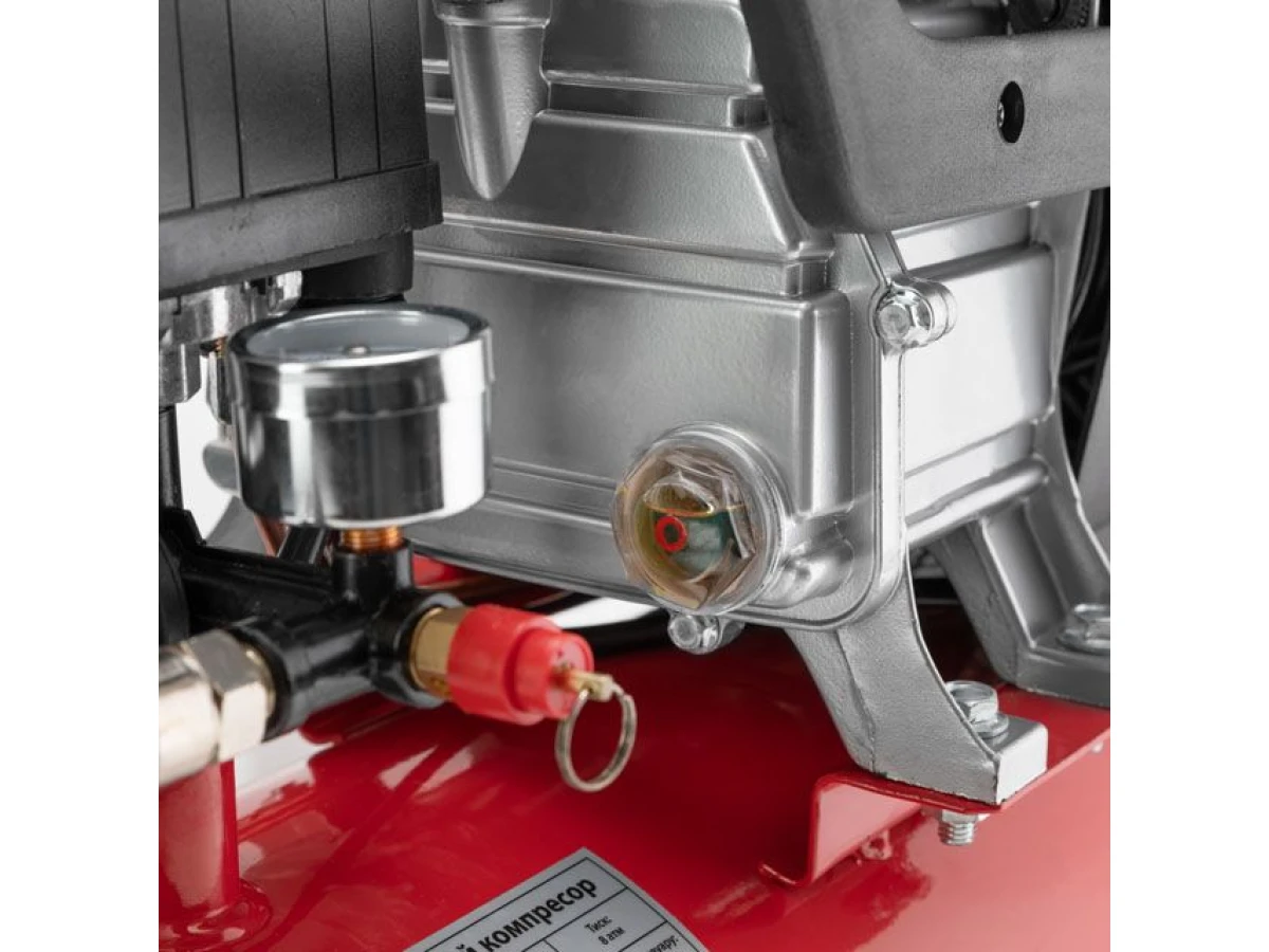 Компресор МК 24, 1.5кВт, 220В, 8атм, 205 л/хв INTERTOOL PT-0020 