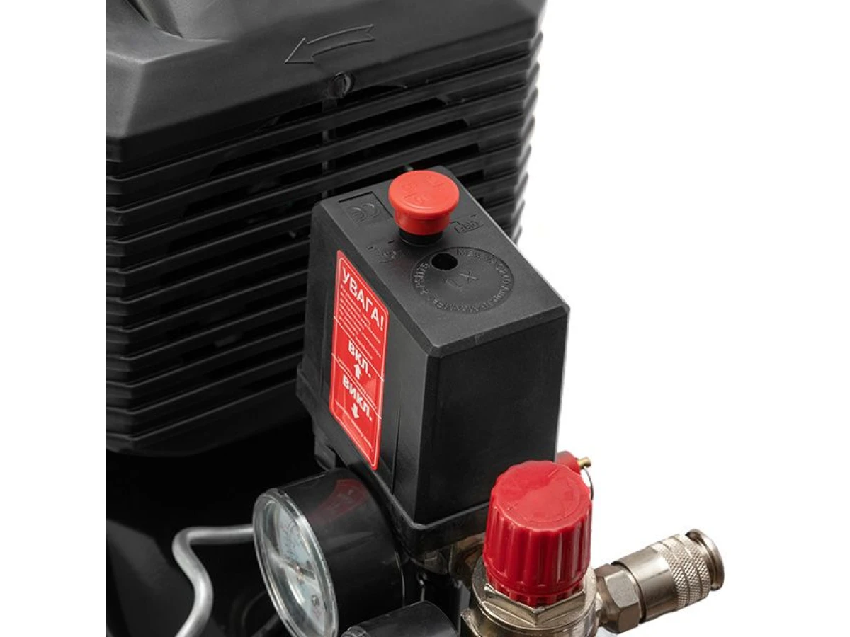 Компресор МК 50, 1.5 кВт, 220 В, 8 атм, 205 л/хв INTERTOOL PT-0021 