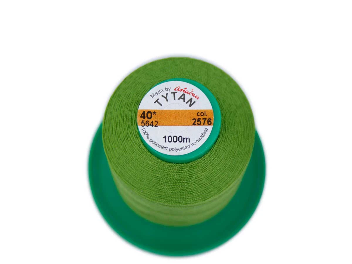 Tytan (Титан) 40(1000м) колір №2576 - зелений 