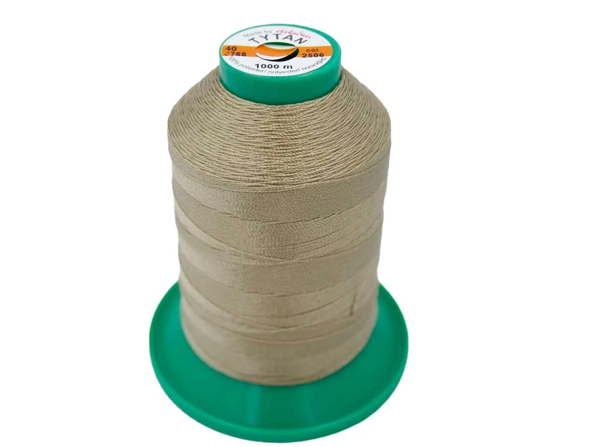 Tytan (Титан) 40(1000м) колір №2506 - перламутрово-бежевий 