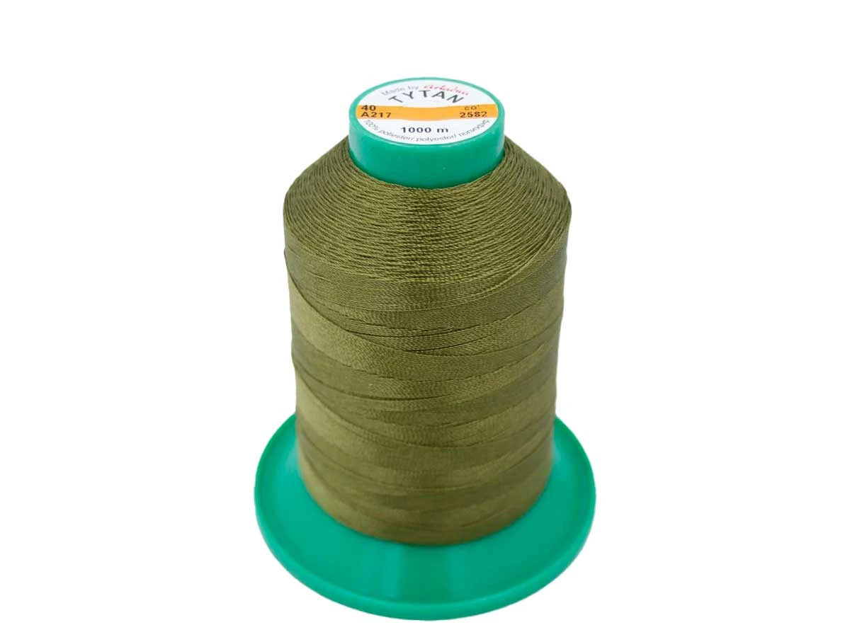 Tytan (Титан) 40(1000м) колір №2582 - світлий хакі 