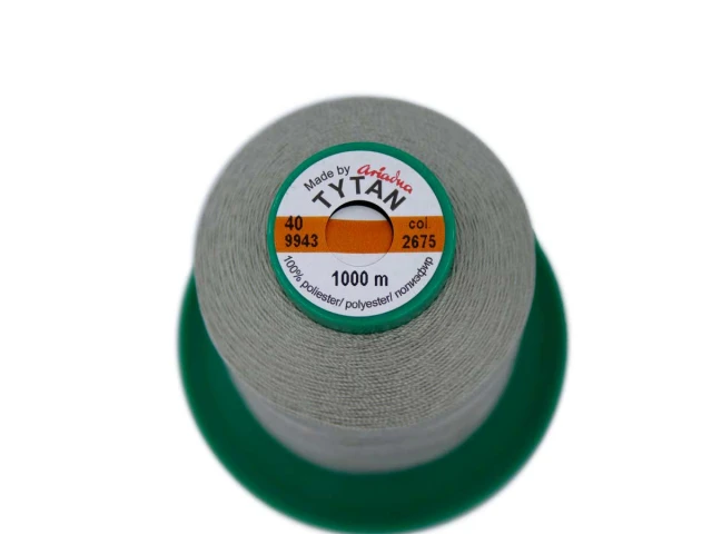 Tytan (Титан) 40(1000м) колір №2675 - світло-сірий 
