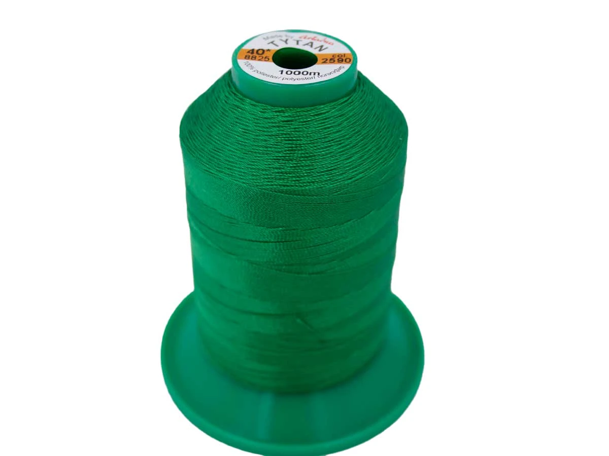 Tytan (Титан) 40(1000м) колір №2590 - яскраво-зелений 