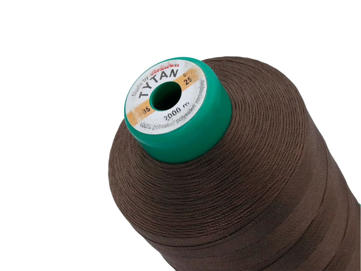 Tytan (Титан) 20 колір №2567-коричневий 