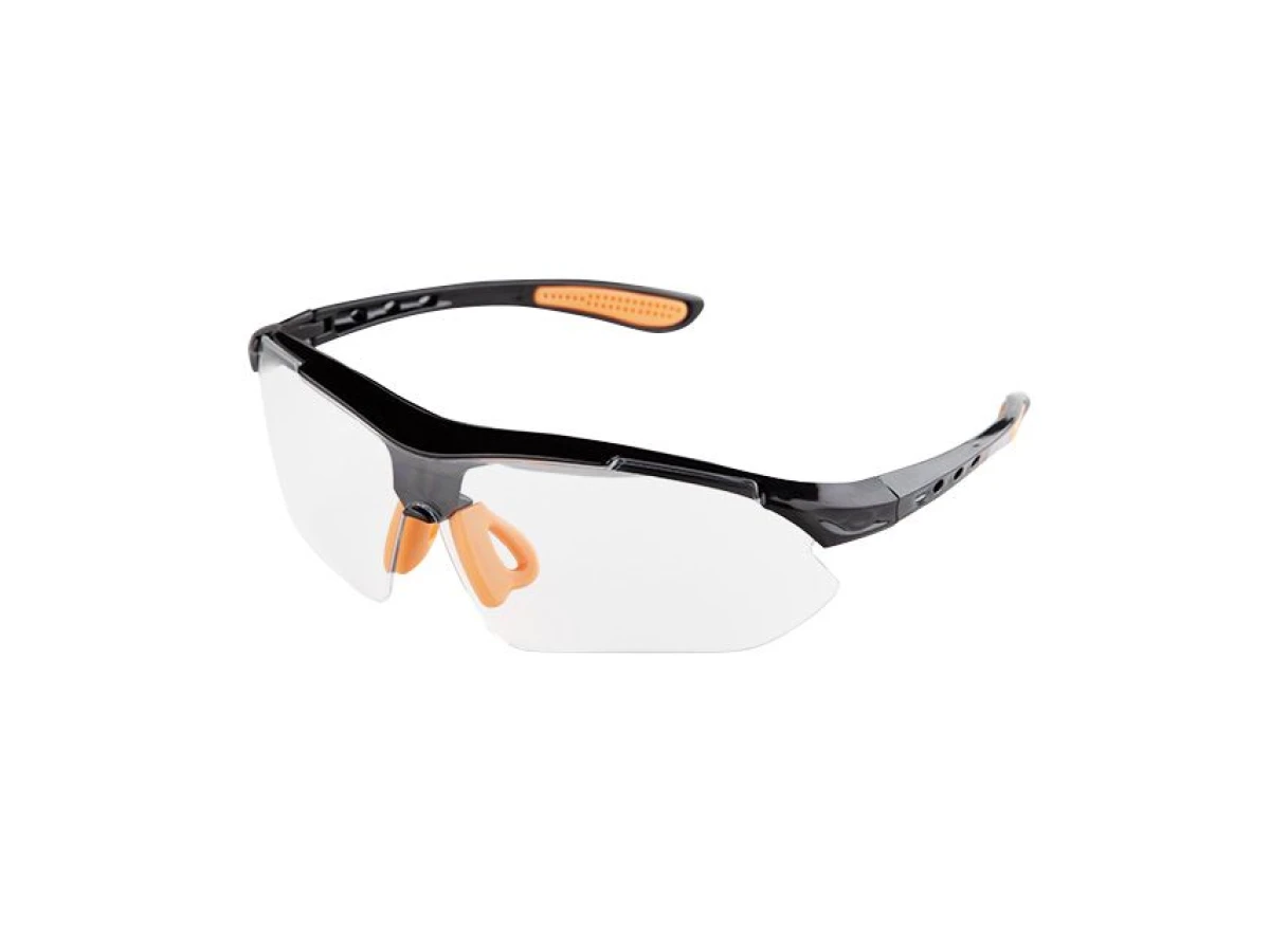Очки защитные прозрачные, материал линз поликарбонат, заушины черного цвета, материал нейлон, резиновая накладка для носа, защита от удара INTERTOOL SP-0092 