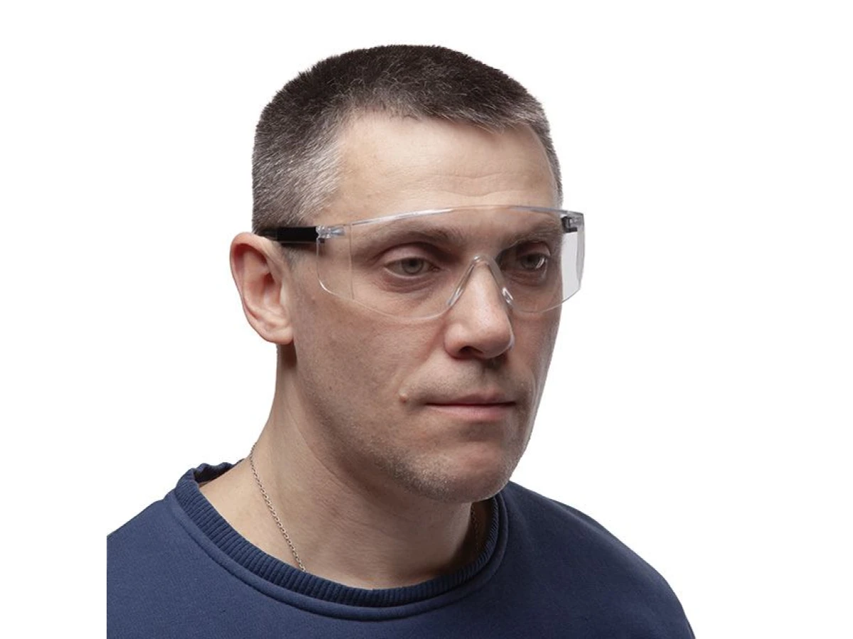 Очки защитные прозрачные, материал поликарбонат,регулируемые заушины черного цвета, материал нейлон, защита от удара INTERTOOL SP-0098 