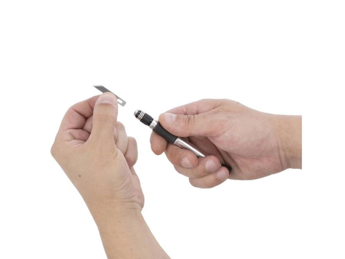 Набір скальпелів з тримачем 14 шт INTERTOOL HT-0524 