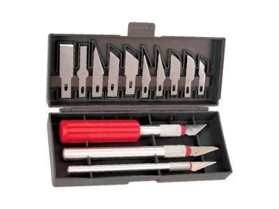 Набір скальпелів 13 шт. INTERTOOL HT-0525