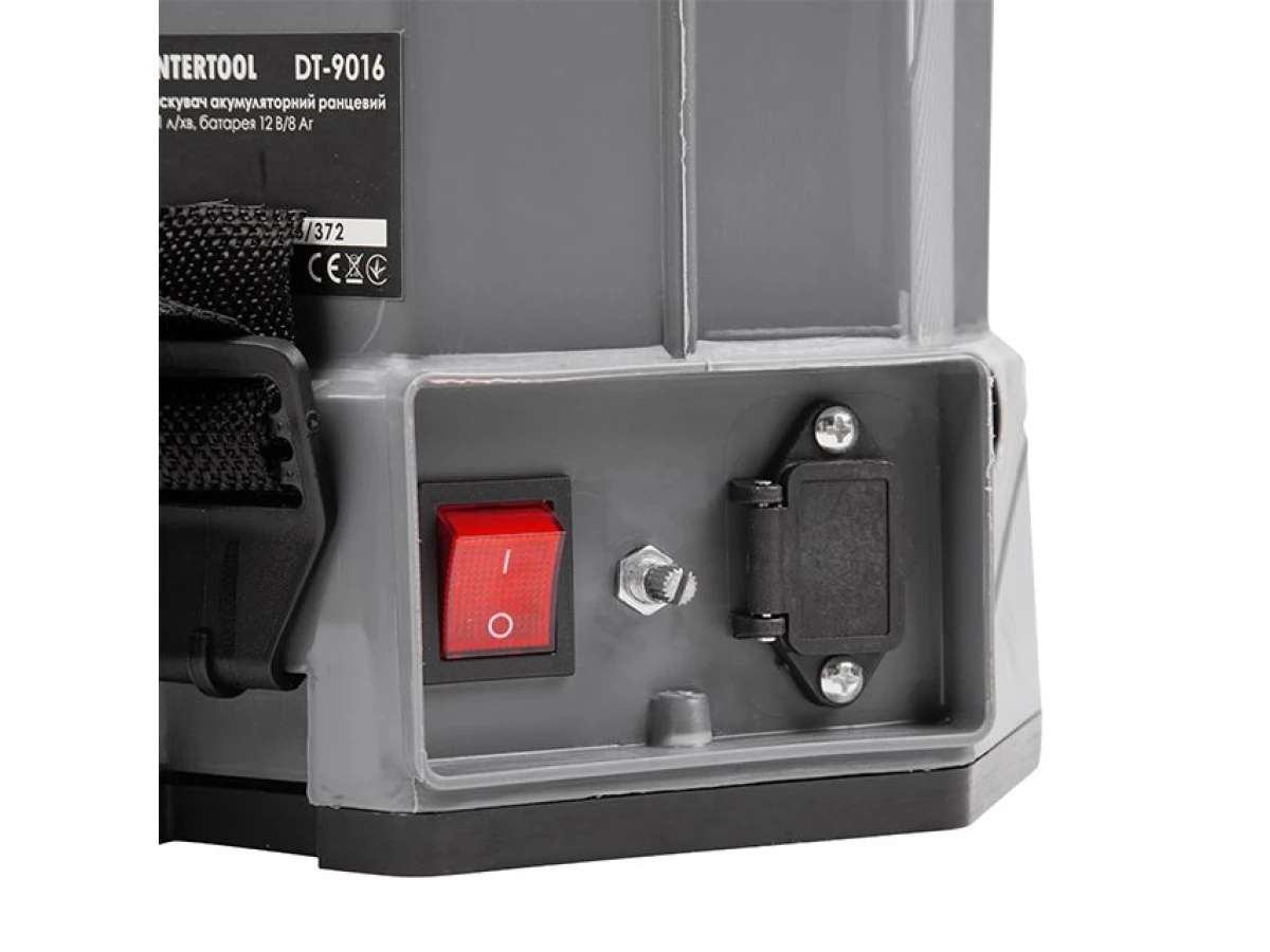 Опрыскиватель аккумуляторный ранцевый 16 л, 3.1 л/мин, батарея 12 В/8 Ач INTERTOOL DT-9016 