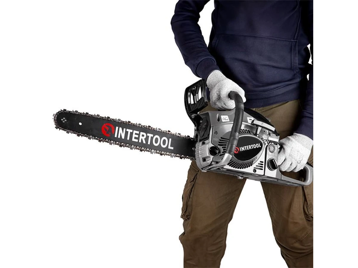 Бензопила цепная 2.6 кВт., 58 см3, шина 45 см/18", шаг 0,325", мин/макс. 3200/11000 об/мин INTERTOOL DT-2209 