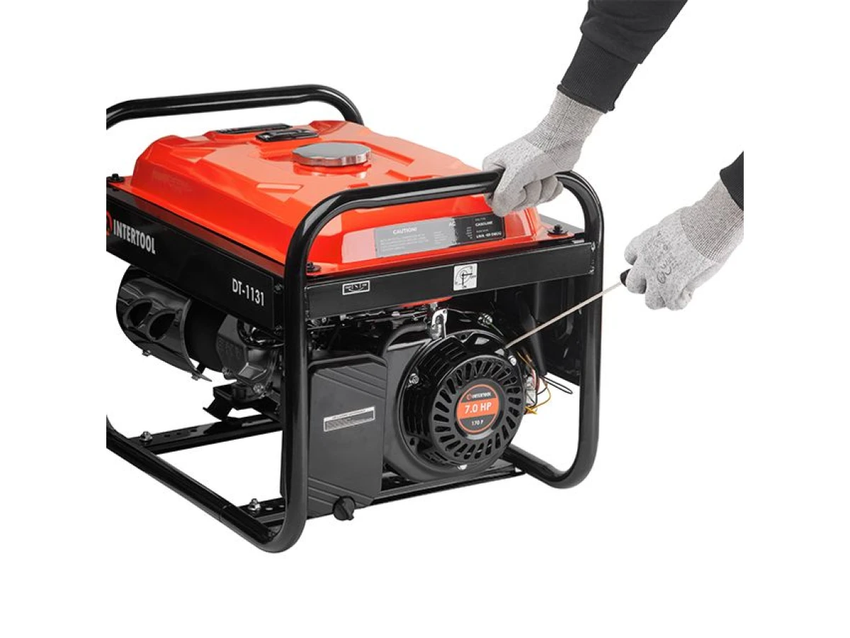 Генератор бензиновый 2.8/3 кВт, 220 В, 15 л, электро+ручной старт, медная обмотка, STORM INTERTOOL DT-1131 