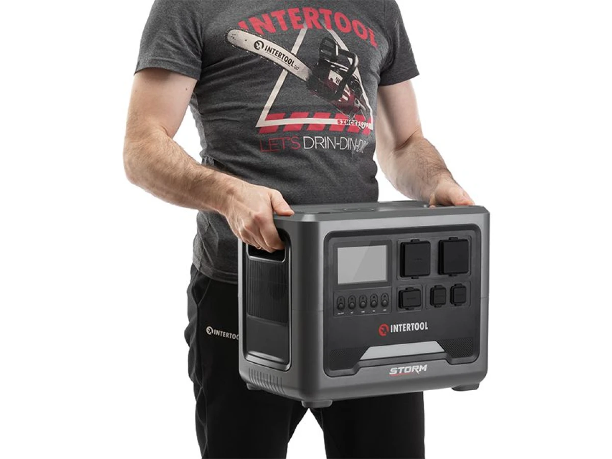 Станция зарядная портативная 1.8 кВт, 1024 Втч, LiFeP04, беспроводная зарядка, съемный повербанк, STORM INTERTOOL WT-7011 