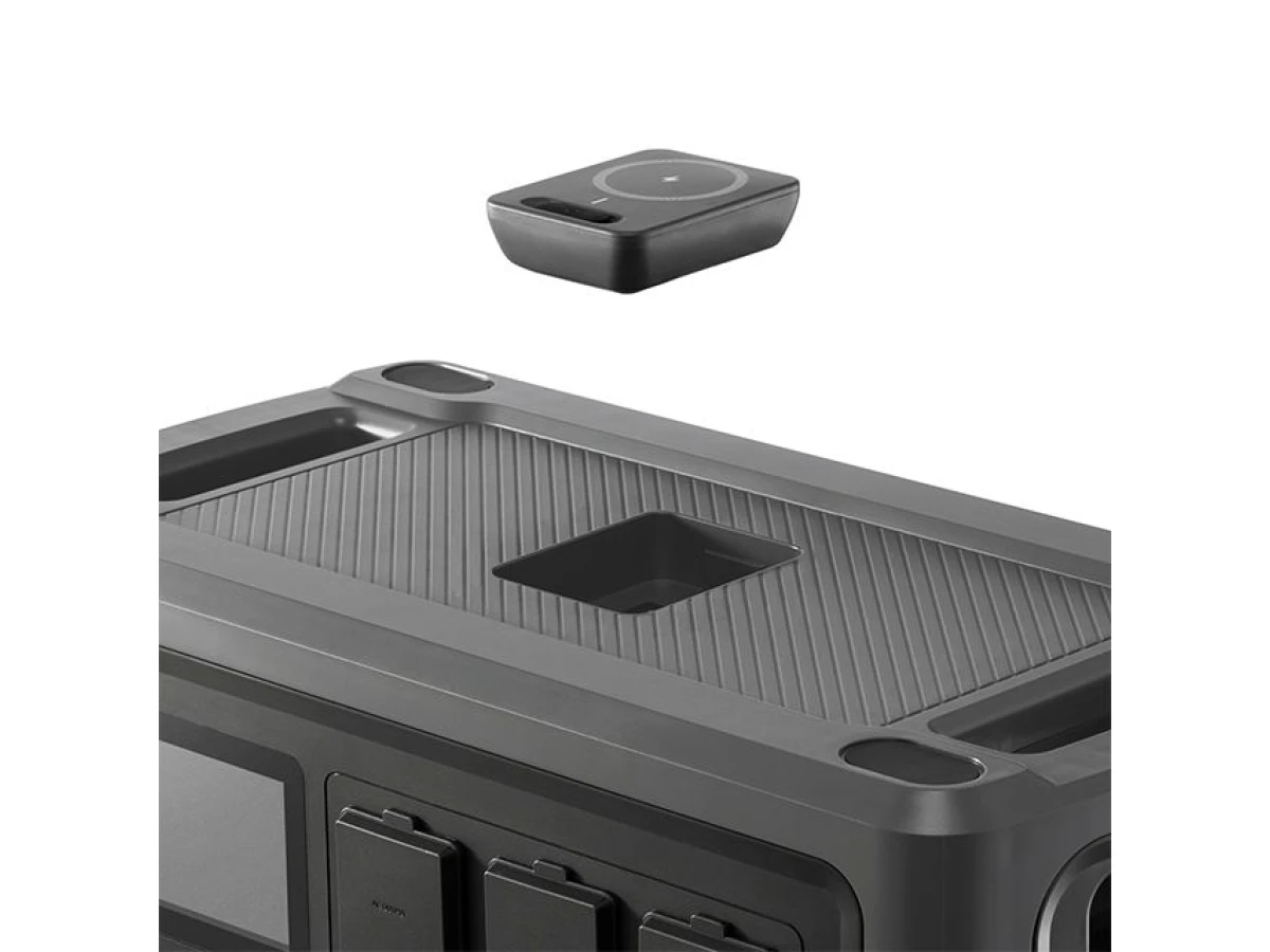 Станция зарядная портативная 2.4 кВт, 2048 Втч, LiFeP04, беспроводная зарядка, съемный повербанк, STORM INTERTOOL WT-7013 