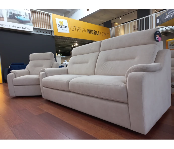 Комплект диван и кресло в светлом цвете