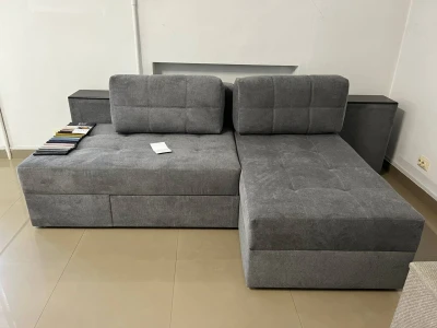 Кутовий модульний диван з полицями