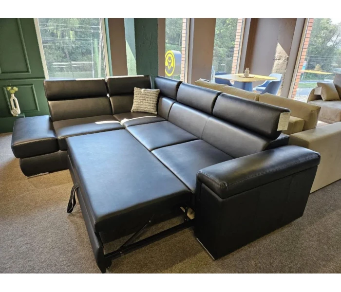 Угловой диван с регулируемыми подголовниками