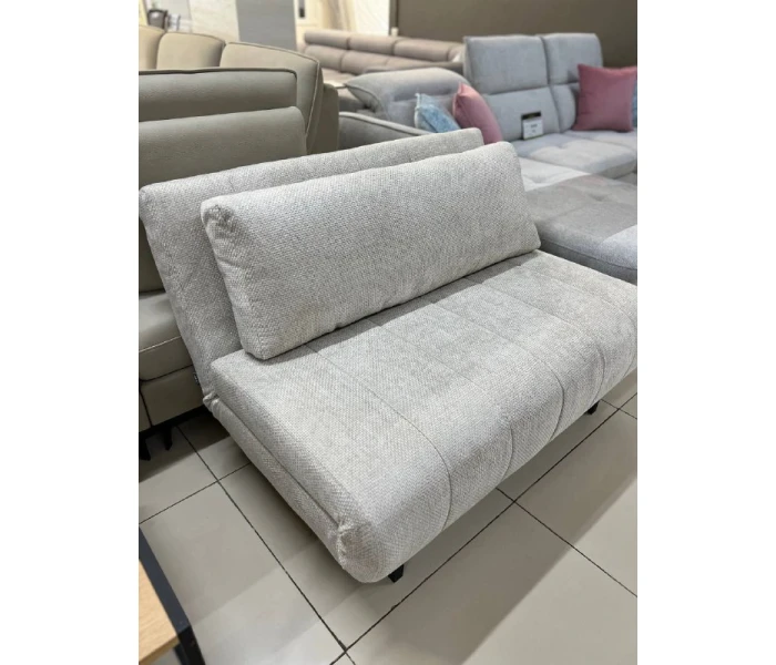 Компактний диван-трансформер без підлокітників