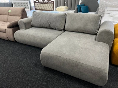 Секционный диван с выдвижным сиденьем