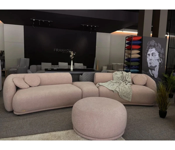 Модульний диван-лежак у пудровому відтінку